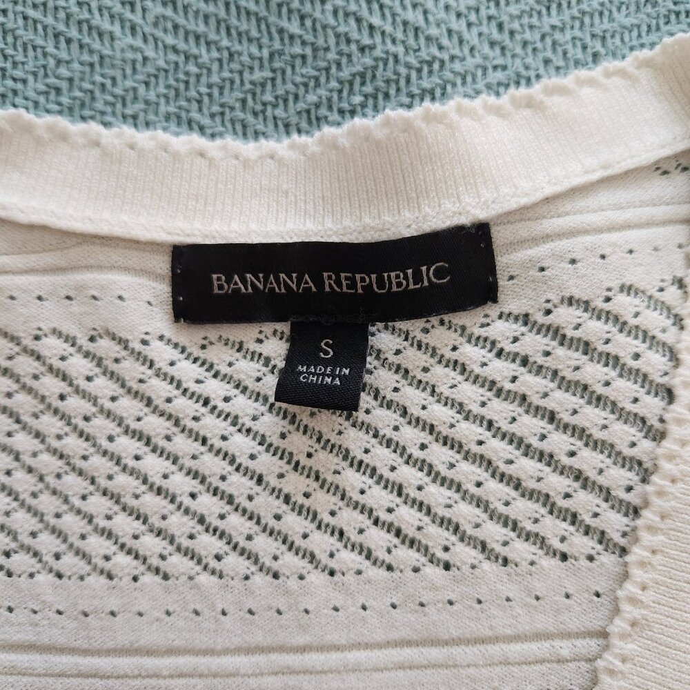 Banana Republic Pointelle Flutter-Sleeve Cardigan White Size Small - Picture 2 of 5